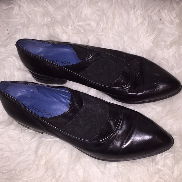 tj collection Shoes - Tj Collection handmade leather flat ankle boots